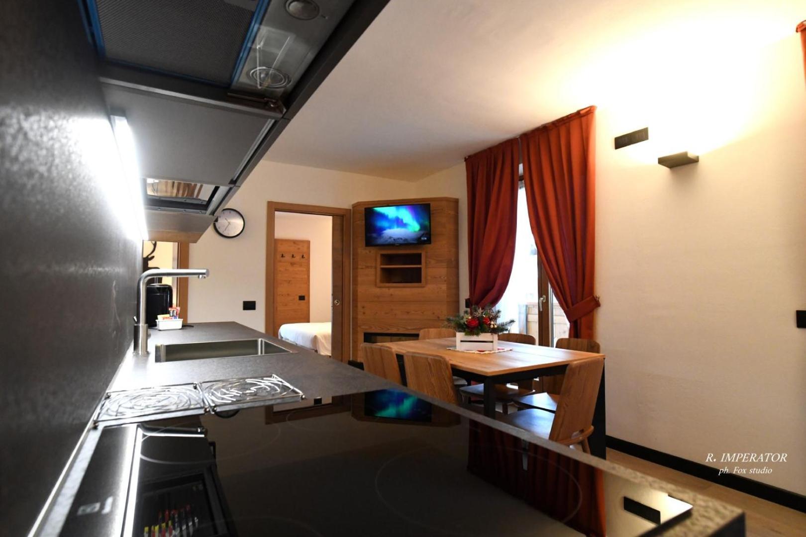 Park Residence Imperator Carisolo Kültér fotó