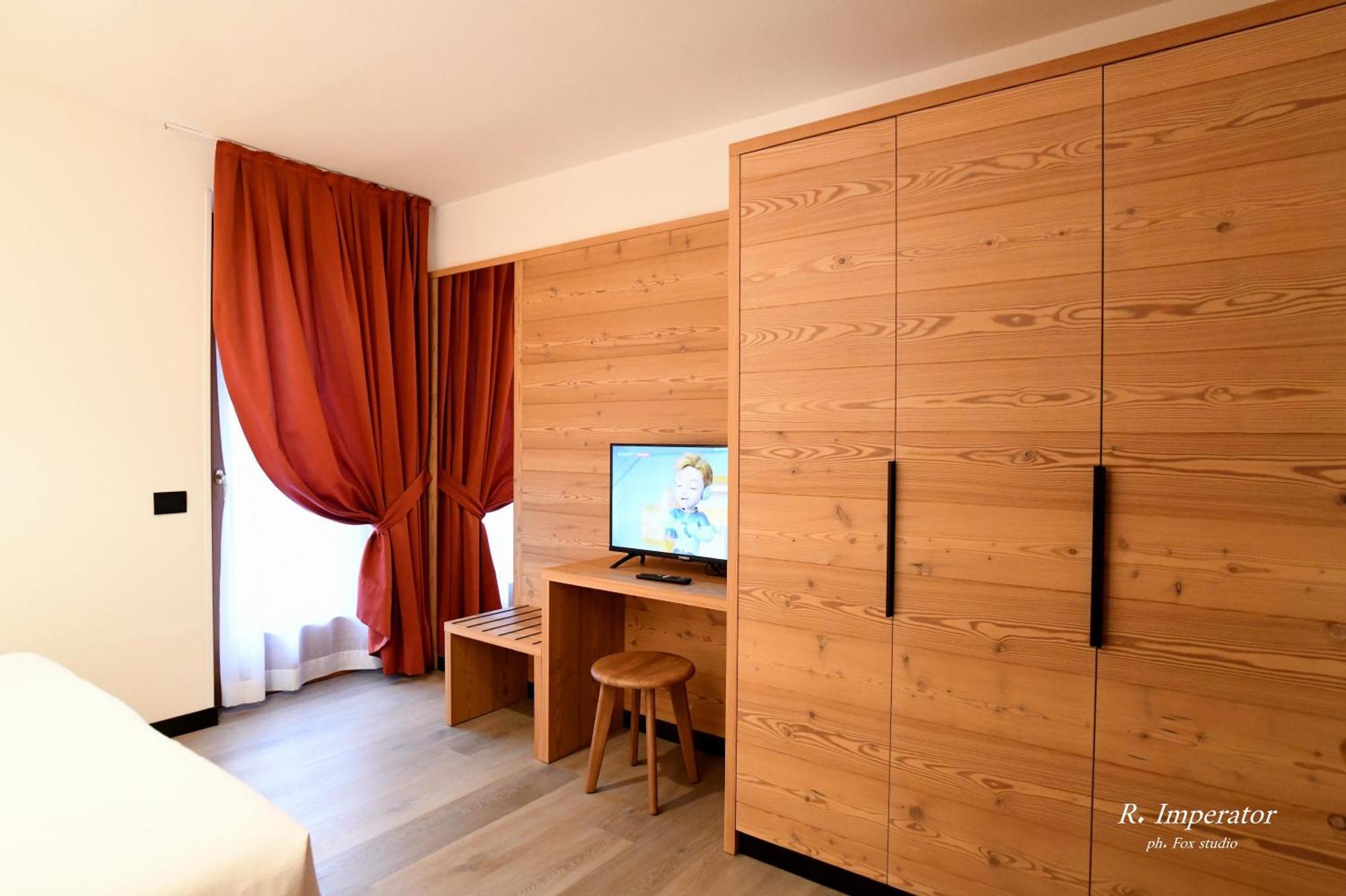 Park Residence Imperator Carisolo Kültér fotó